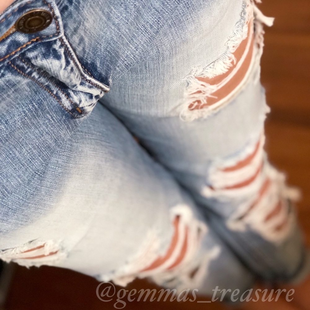Distressed Boyfriend Jeans!! - Picture 2 of 3